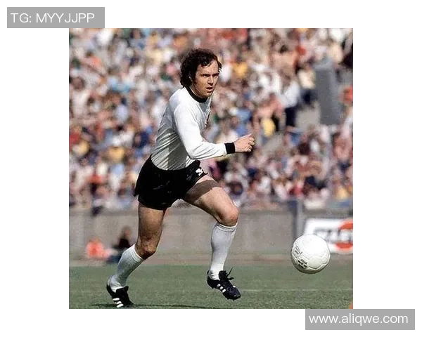 全球顶级足球球星前十排名揭晓 谁将登顶成为足球历史传奇之最